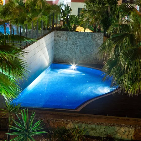 Vitors Village フェラグド