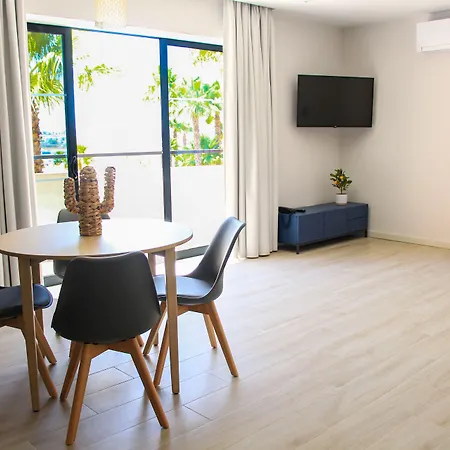 Vitors Village