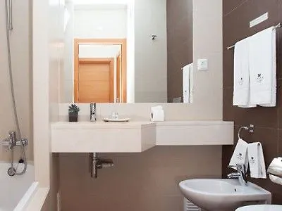 Vitors Village *