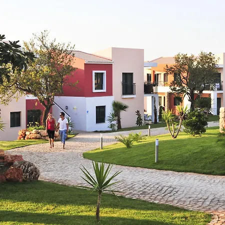 Vitors Village *