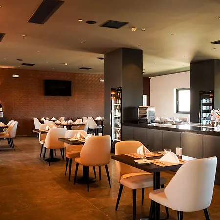 Vitors Village Феррагуду