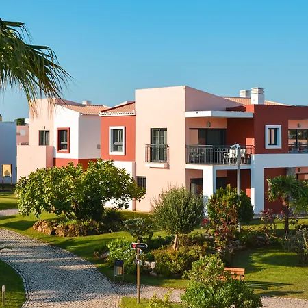 Vitors Village * Ferragudo (Faro)