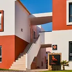 Lägenhet Vitors Village